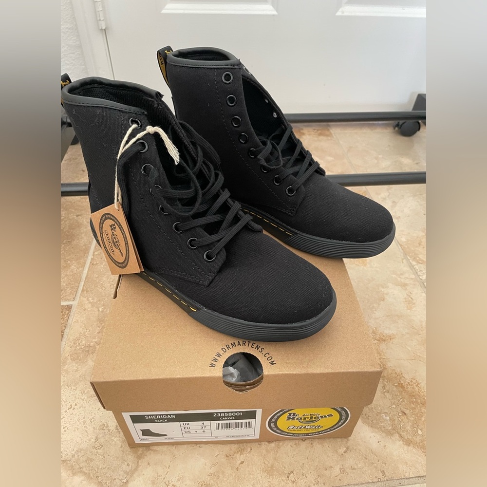 Black Dr. Martens Sheridan boots